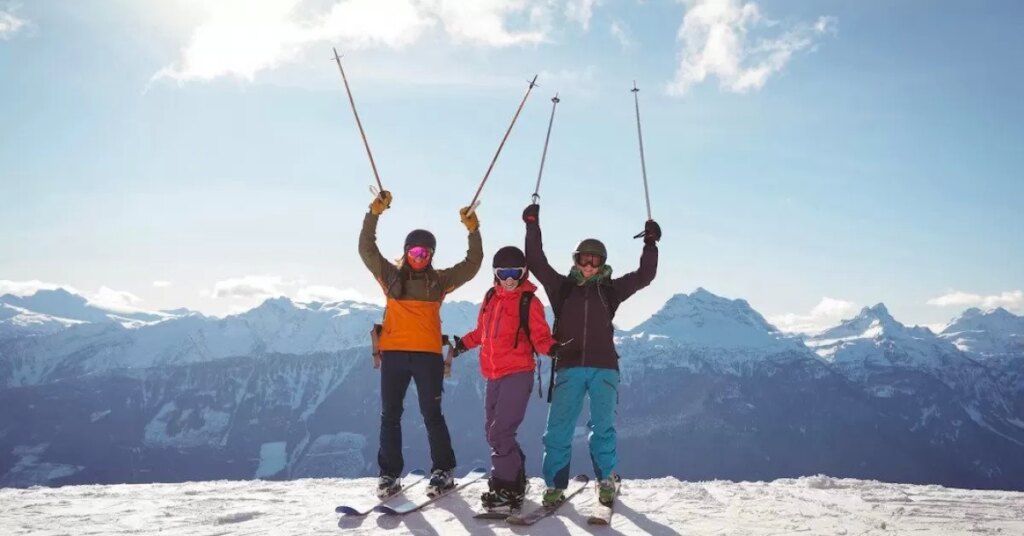 Cum-sa-ti-alegi-echipamentul-potrivit-pentru-ski-si-snowboard.jpg